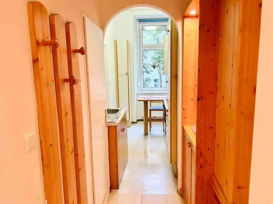 Retro Chic - Charming Apartment Near Augarten Vienna